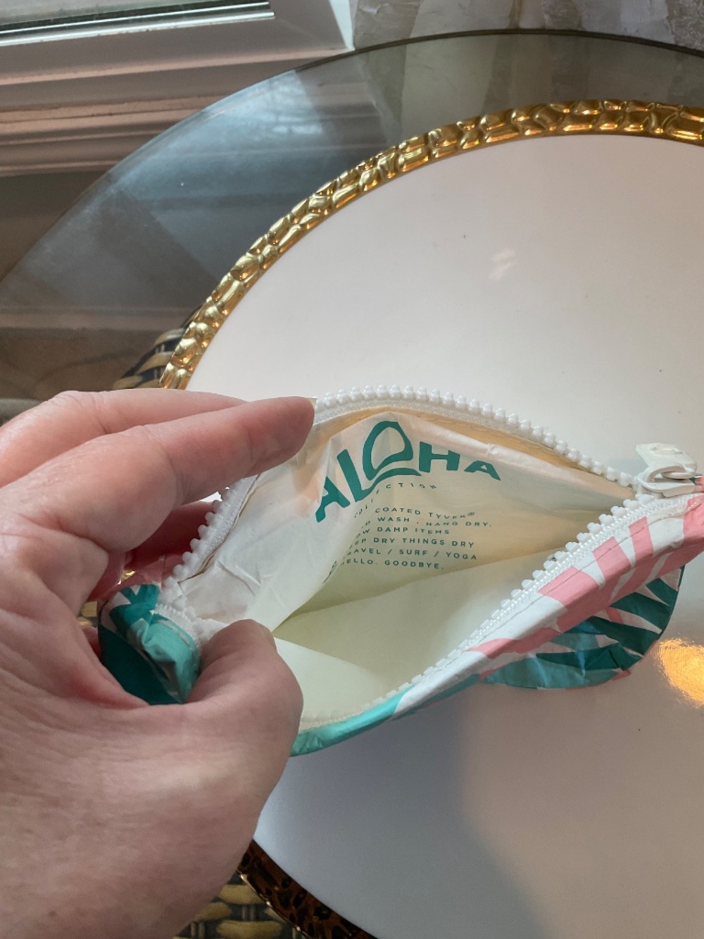 Aloha Collection Mini Pouch NWOT - Picture 3 of 5